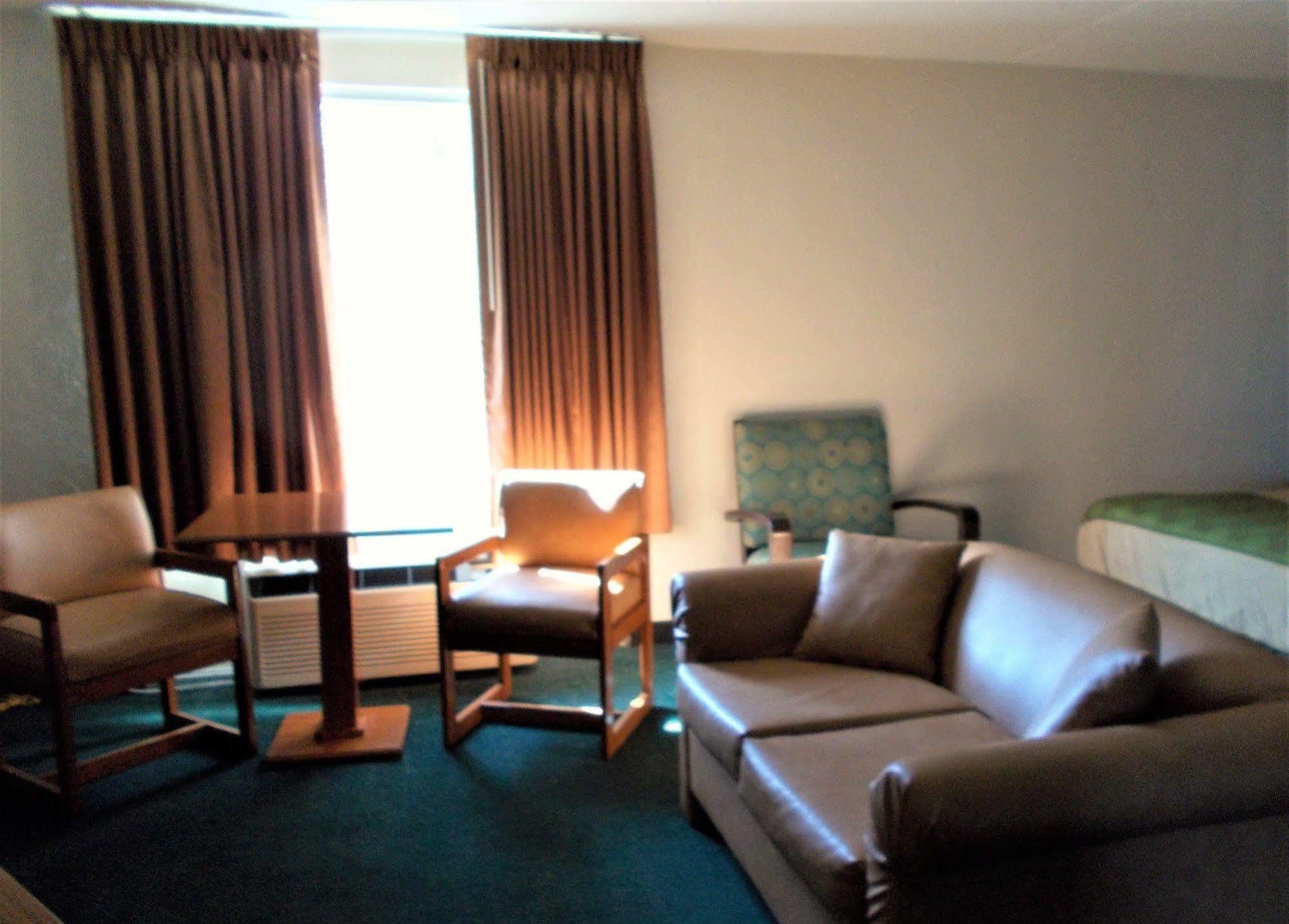 Econo-Lodge Of Conway Exterior photo